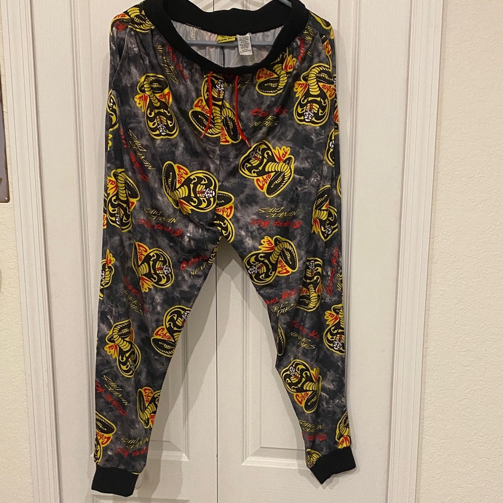 COBRA KAI  Print Pajama/ lounge/ leggings /jogging Pants sz M